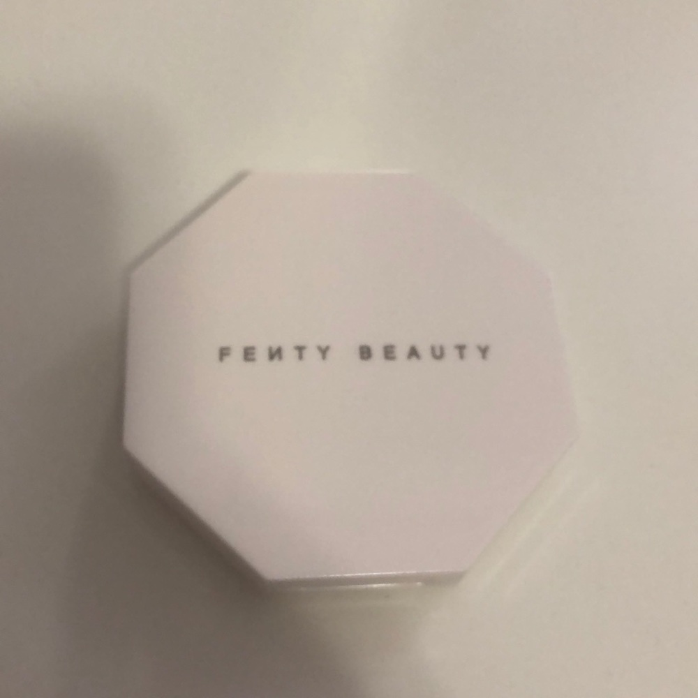 Fenty Beauty Highlighter Mean Money/Hustla Baby